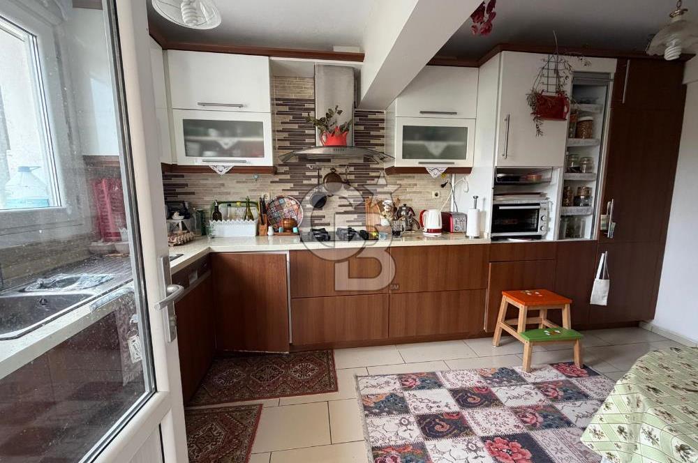 CB SMYRNA' DAN GÜZELBAHÇE' DE PLAJA 150 METRE MÜSTAKİL TRİPLEKS