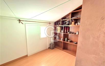 CB SMYRNA' DAN GÜZELBAHÇE' DE PLAJA 150 METRE MÜSTAKİL TRİPLEKS