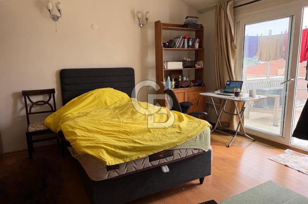 CB SMYRNA' DAN GÜZELBAHÇE' DE PLAJA 150 METRE MÜSTAKİL TRİPLEKS