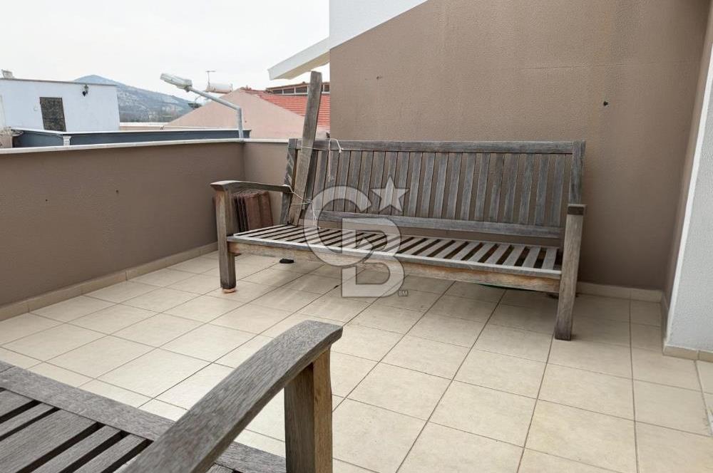 CB SMYRNA' DAN GÜZELBAHÇE' DE PLAJA 150 METRE MÜSTAKİL TRİPLEKS