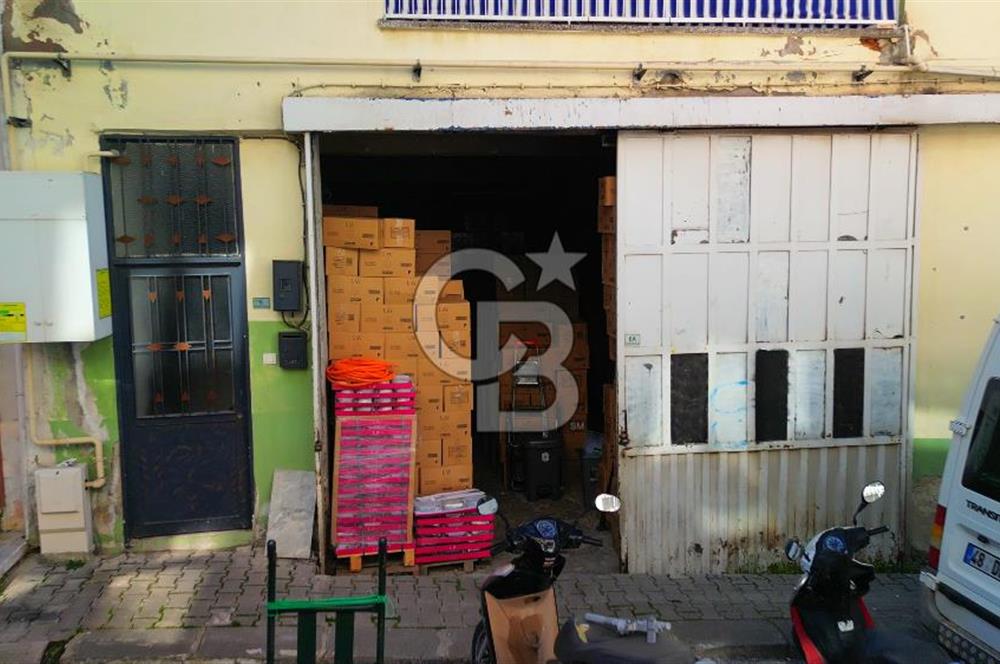 Muğla Menteşe Orhaniye’de Merkezi Konumda Ruhsatlı Satılık Kiracılı Dükkan