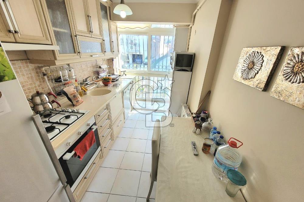 GÜZELYALI' DA ARAKAT 3 CEPHE TADİLATLI SATILIK 3+1 DAİRE