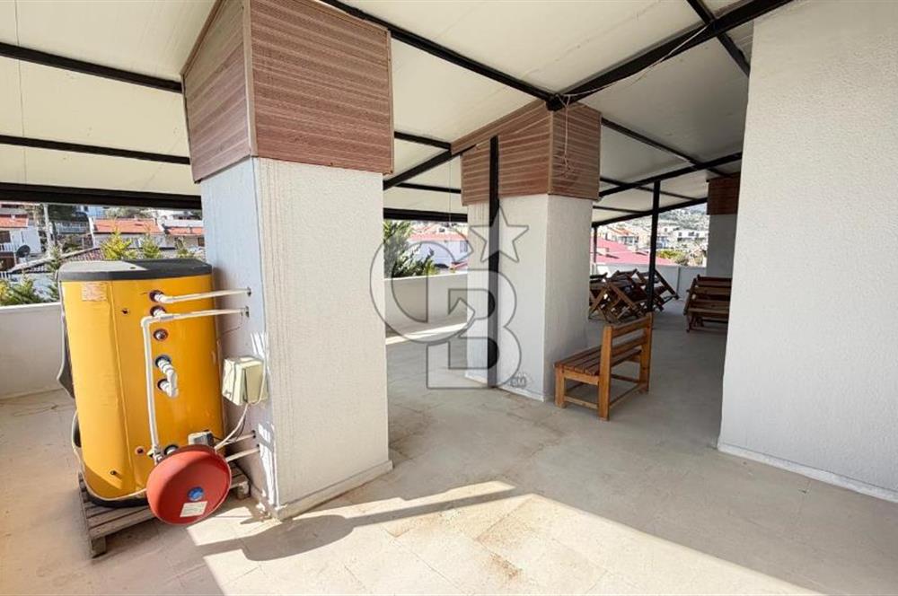 Mordoğan Ayıbalığı'nda Denize Yürüme Mesafesi'nde Satılık Otel