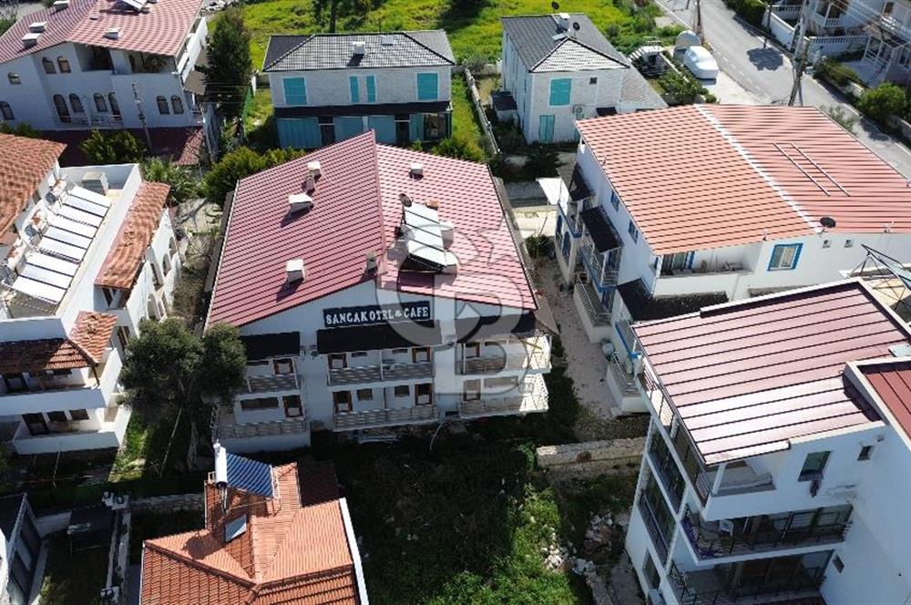 Mordoğan Ayıbalığı'nda Denize Yürüme Mesafesi'nde Satılık Otel