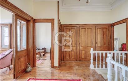 Buca Dumlupınarda Kiralık Tarihi Köşk | 7+2 Bahçe Teras