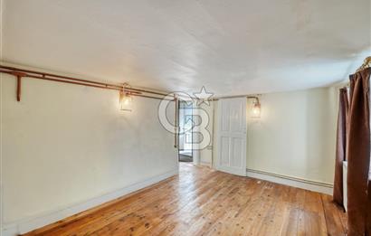 Buca Dumlupınarda Kiralık Tarihi Köşk | 7+2 Bahçe Teras