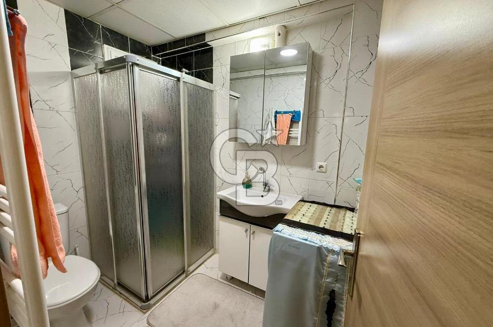 Buca’da Merkezi Konumda 3+1 Ebeveyn Banyolu, 5 Yıllık Bakımlı Daire