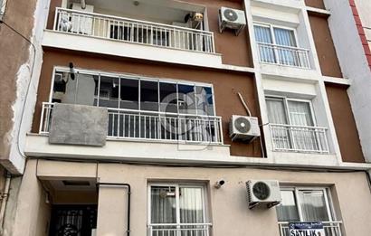 Buca’da Merkezi Konumda 3+1 Ebeveyn Banyolu, 5 Yıllık Bakımlı Daire
