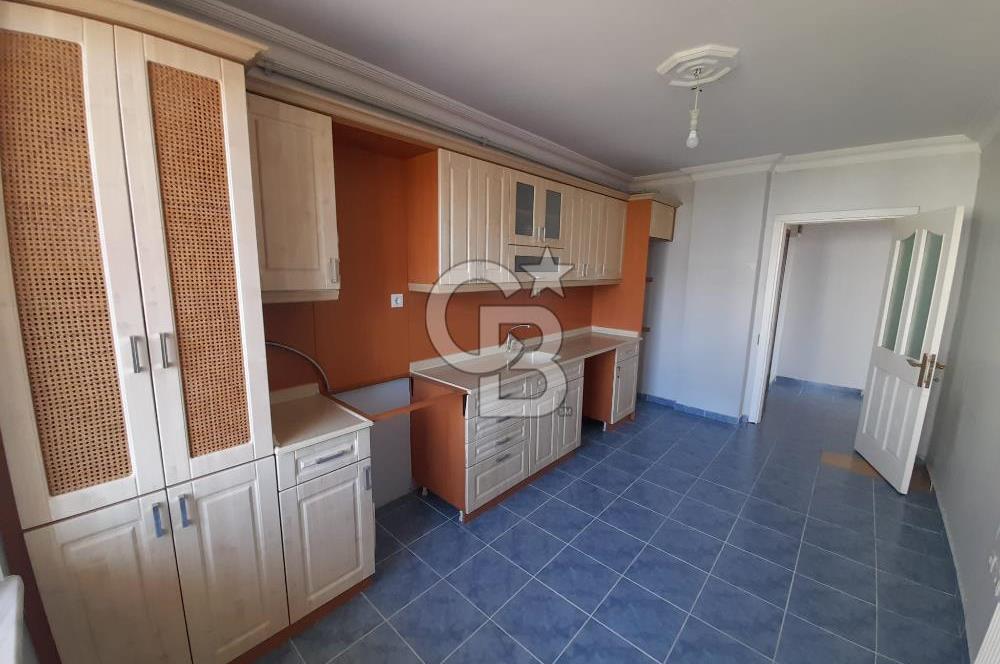 BEYLİKDÜZÜ BARIŞ MAHALLESİNDE SATILIK 3+1 ARA KAT DAİRE