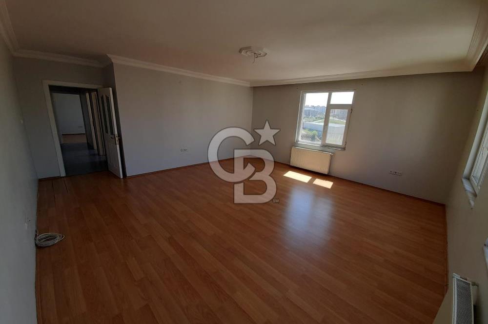 BEYLİKDÜZÜ BARIŞ MAHALLESİNDE SATILIK 3+1 ARA KAT DAİRE