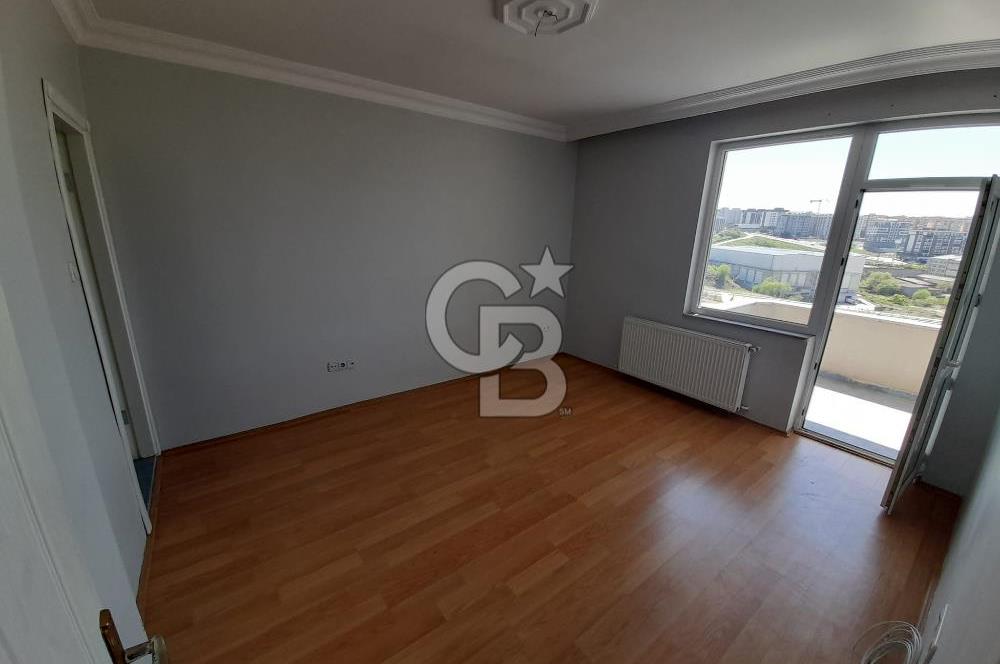 BEYLİKDÜZÜ BARIŞ MAHALLESİNDE SATILIK 3+1 ARA KAT DAİRE