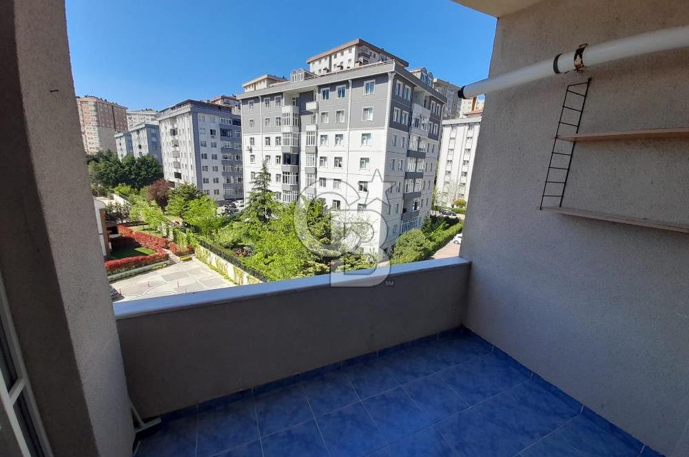 BEYLİKDÜZÜ BARIŞ MAHALLESİNDE SATILIK 3+1 ARA KAT DAİRE