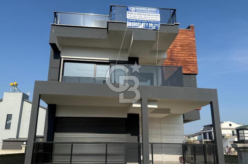 C.B. ROUTE | Dikili'de Satılık Özel Tasarım Sıfır Lüks 6+1 Villa