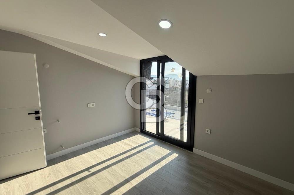 C.B. ROUTE | Dikili'de Satılık Özel Tasarım Sıfır Lüks 6+1 Villa