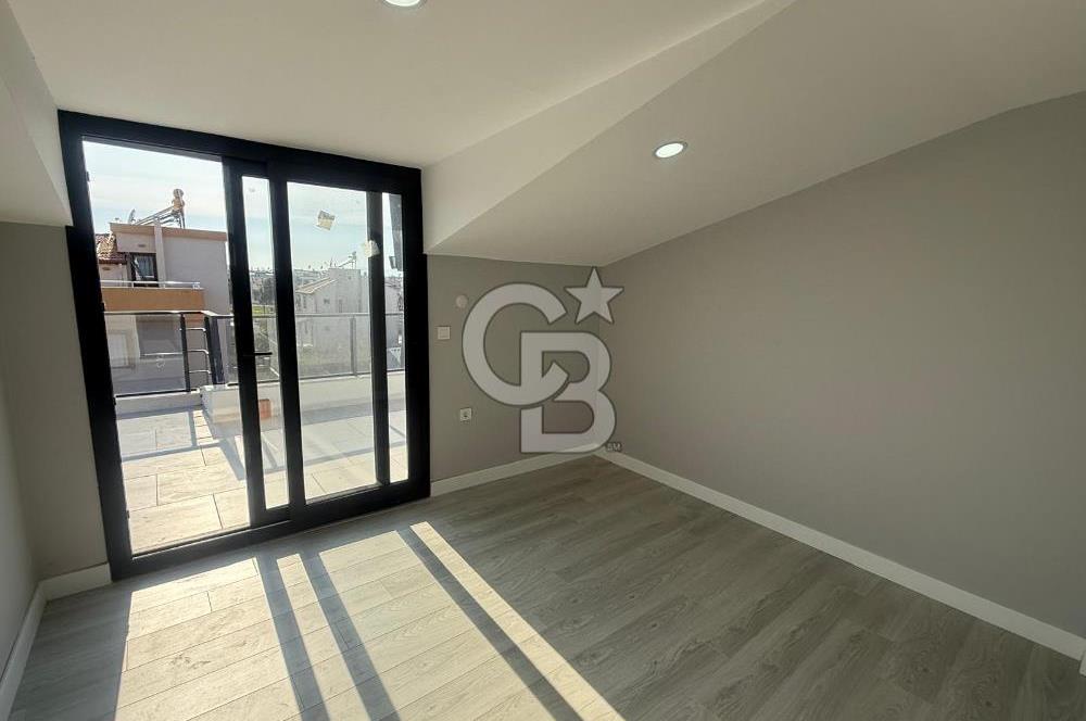 C.B. ROUTE | Dikili'de Satılık Özel Tasarım Sıfır Lüks 6+1 Villa