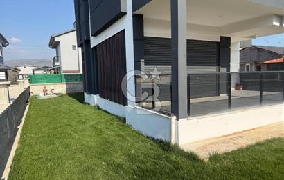 C.B. ROUTE | Dikili'de Satılık Özel Tasarım Sıfır Lüks 6+1 Villa