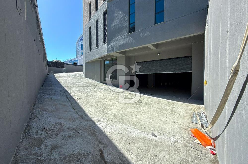 HADIMKÖY AKPINAR BÖLGESİNDE MÜSTAKİL 13.800 m2 KİRALIK FABRİKA