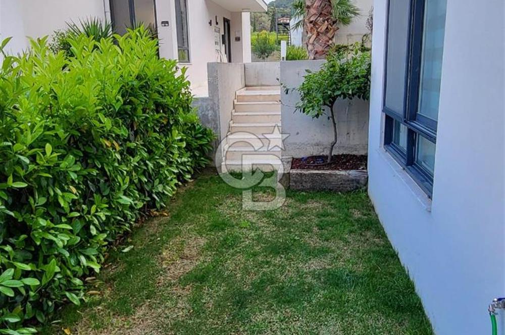 Urla Çeşmealtı Yıldız Konutlarında Eşyalı 2+1 Kiralık Daire