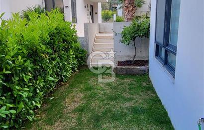 Urla Çeşmealtı Yıldız Konutlarında Eşyalı 2+1 Kiralık Daire