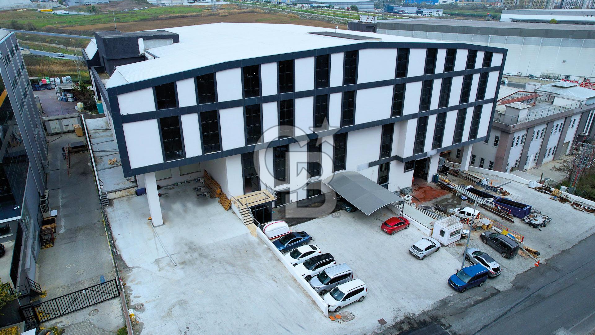 ESENYURT KIRAÇ'TA PRESTİJLİ KİRALIK FABRİKA - 10.000 m2