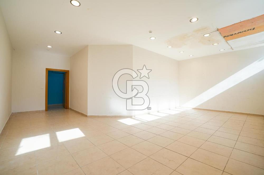 Geniş bahçeli merkezi konumda kiralık bina