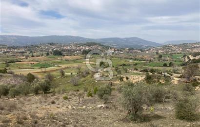 Muğla Menteşe Denizova'da Satılık 2232 m²  80m Yol Cepheli Tarla