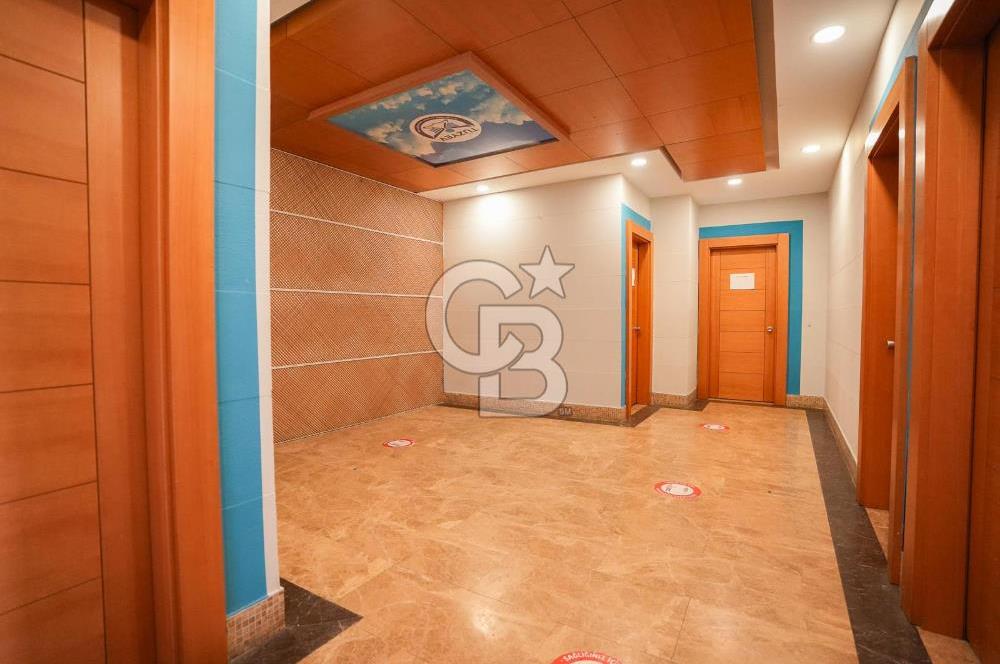 Geniş bahçeli merkezi konumda kiralık bina