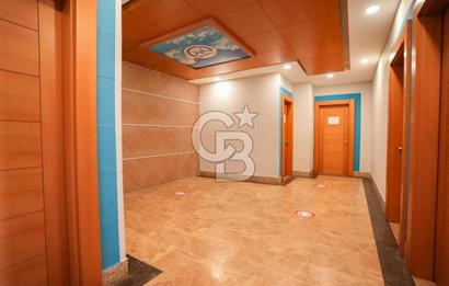 Geniş bahçeli merkezi konumda kiralık bina