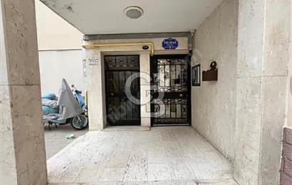 Bayraklı Tınaztepe Galen Hastanesi Karşısı 3+1 Tadilatlı Daire