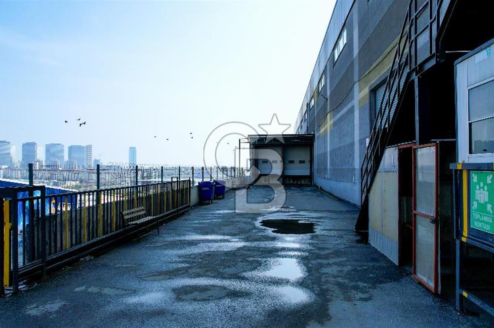 ESENYURT KIRAÇ'TA KİRALIK LOJİSTİK DEPO 4 TIR RAMPASI