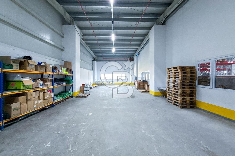 ESENYURT KIRAÇ'TA KİRALIK LOJİSTİK DEPO 4 TIR RAMPASI