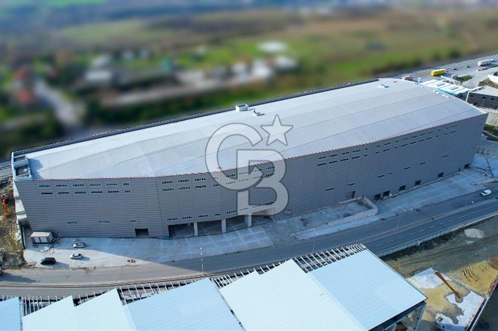 HADIMKÖY YOLU ÜZERİNDE A SINIFI 14.000M²H:9,40 8 RAMPA DEPO