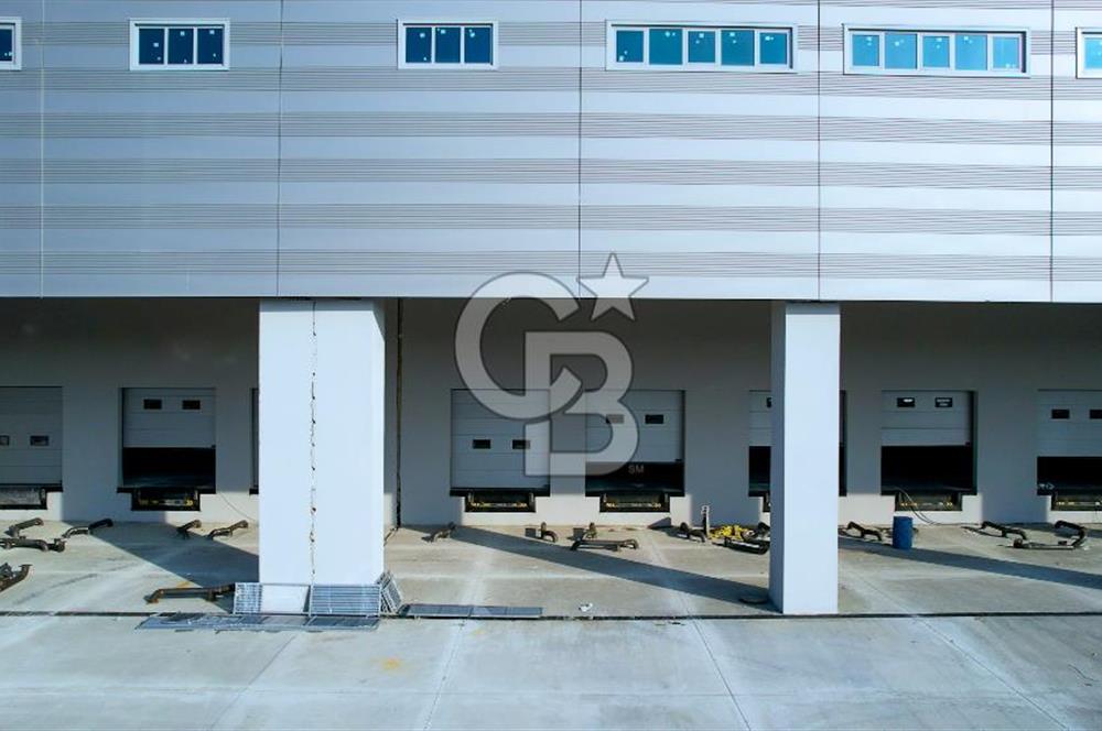 HADIMKÖY YOLUNA CEPHE A SINIFI 12.100m² H:12 11 RAMPA DEPO