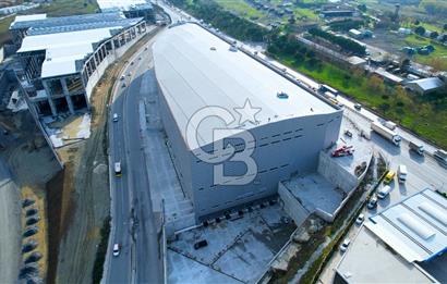 HADIMKÖY YOLU ÜZERİNDE A SINIFI 14.000M²H:9,40 8 RAMPA DEPO