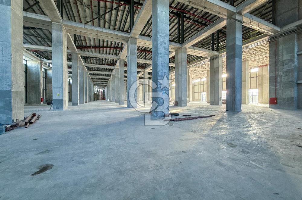 HADIMKÖY YOLUNA CEPHE A SINIFI 12.100m² H:12 11 RAMPA DEPO