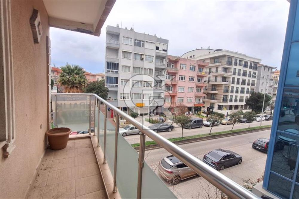 ÇANAKKALE CEVATPAŞADA KORDONA YAKIN ARA KAT 2+1 SATILIK DAİRE