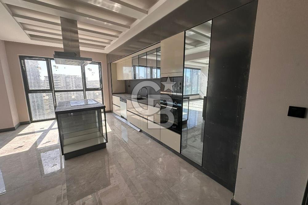 BEYTEPE ARİSSA LİTA ASTORİA'DA SATILIK 21. KAT 4.5+1 LÜKS DAİRE