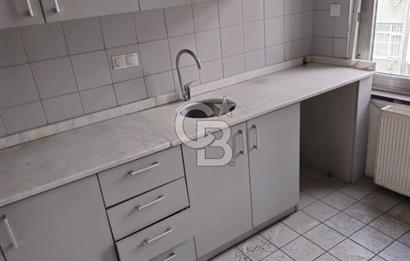 Bankadan Satılık Fatih Kirmasti’de Tarihi ve Prestijli Gayrimenkul – Ticaretin Kalbinde Yatırım Fırsatı