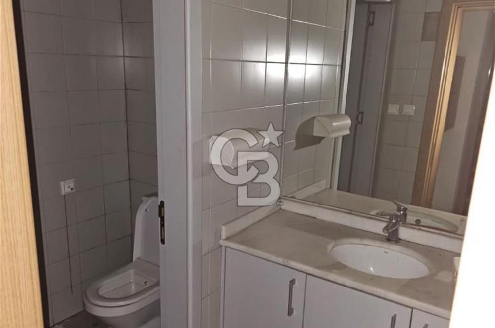 Bankadan Satılık Fatih Kirmasti’de Tarihi ve Prestijli Gayrimenkul – Ticaretin Kalbinde Yatırım Fırsatı