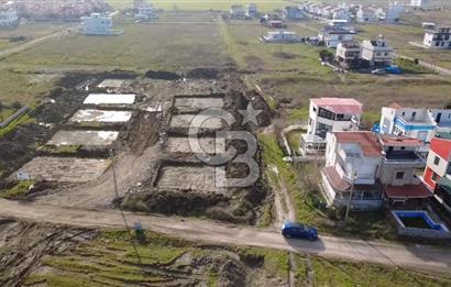 ÇANAKKALE LAPSEKİ ÇARDAK DENİZE 130 M İMARLI 247 M2 SATILIK ARSA