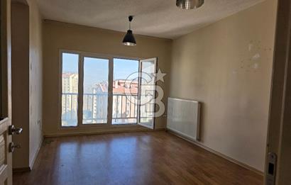 Ankara Yapracık'ta, pazar yerine yürüme mesafesinde 2+1 kiralık daire fırsatı!