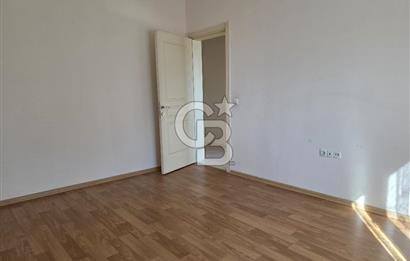 Ankara Yapracık'ta, pazar yerine yürüme mesafesinde 2+1 kiralık daire fırsatı!