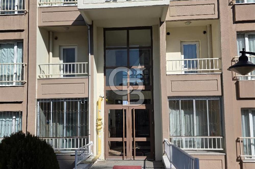 Ankara Yapracık'ta, pazar yerine yürüme mesafesinde 2+1 kiralık daire fırsatı!