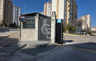 Ankara Yapracık'ta, pazar yerine yürüme mesafesinde 2+1 kiralık daire fırsatı!