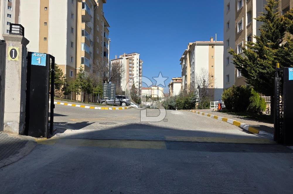 Ankara Yapracık'ta, pazar yerine yürüme mesafesinde 2+1 kiralık daire fırsatı!