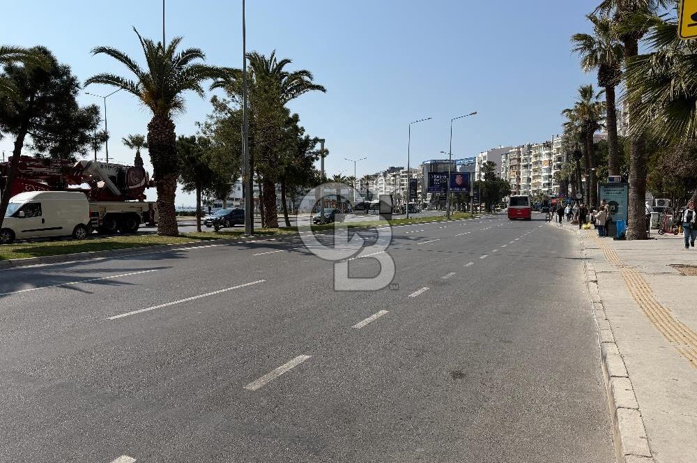 KARŞIYAKA VAPUR İSKELESİ KARŞISI EŞYALI KİRALIK 2+1 DAİRE