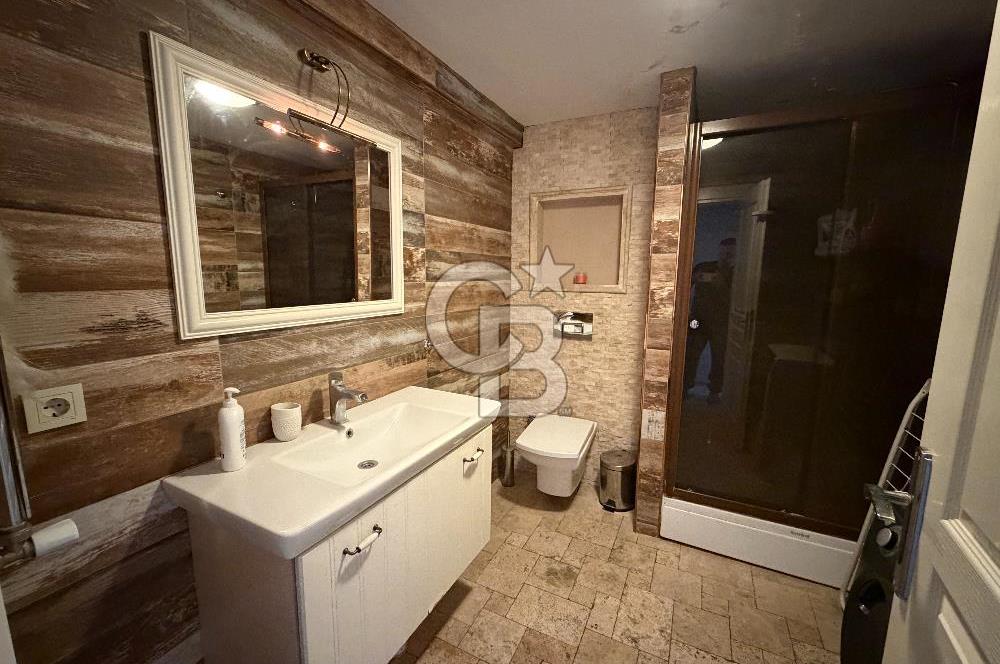 KARŞIYAKA VAPUR İSKELESİ KARŞISI EŞYALI KİRALIK 2+1 DAİRE