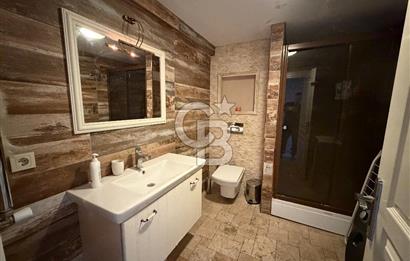 KARŞIYAKA VAPUR İSKELESİ KARŞISI EŞYALI KİRALIK 2+1 DAİRE