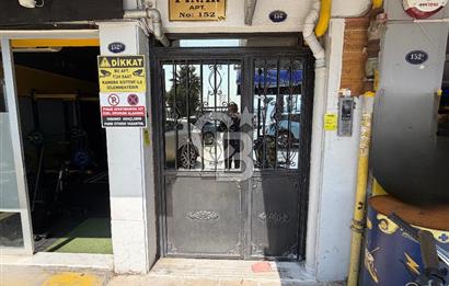 KARŞIYAKA VAPUR İSKELESİ KARŞISI EŞYALI KİRALIK 2+1 DAİRE