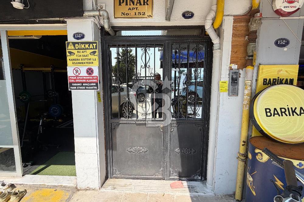 KARŞIYAKA VAPUR İSKELESİ KARŞISI EŞYALI KİRALIK 2+1 DAİRE